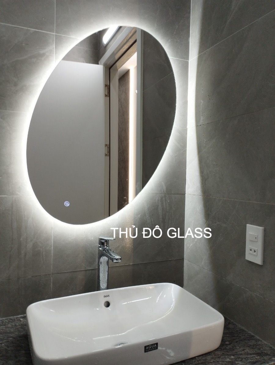 Gương treo nhà tắm - gương treo nhà vệ sinh có gắn đèn led cao cấp